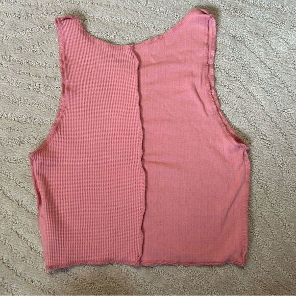 American Eagle Pink Tank Top - Picture 2 of 3